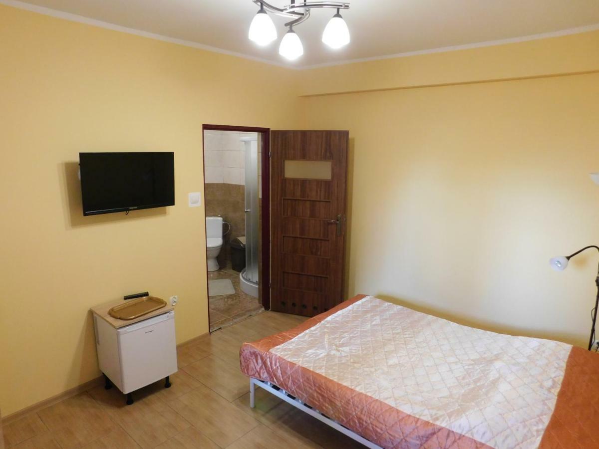 Pokoje Goscinne Marcin Leba Ngoại thất bức ảnh