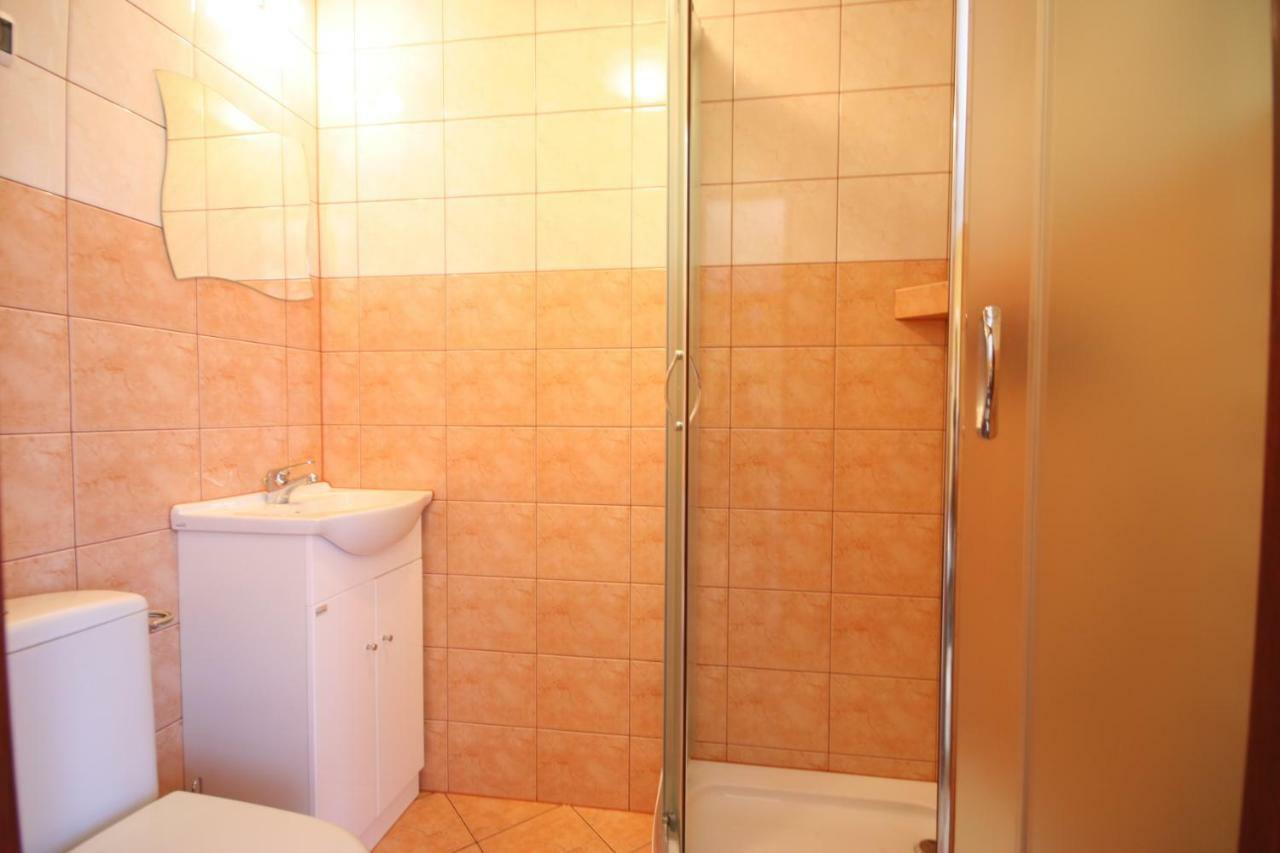 Pokoje Goscinne Marcin Leba Ngoại thất bức ảnh
